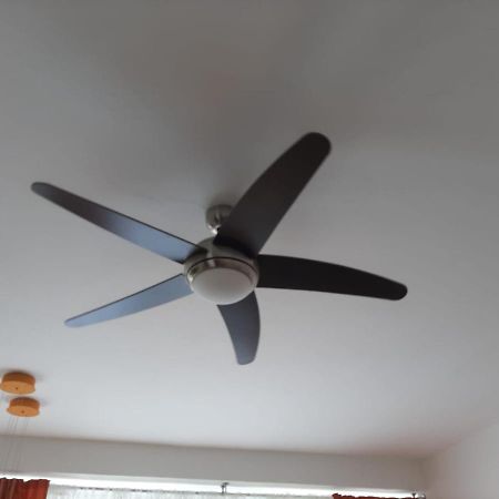 Ferienwohnung Zluty Apartman A6 V Chomutove Exterior foto